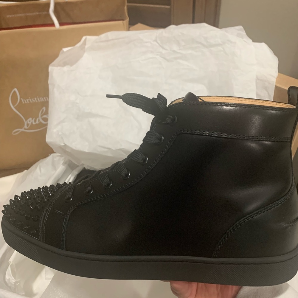 Louboutin Spikes Flat Calf - Picture 4 of 12